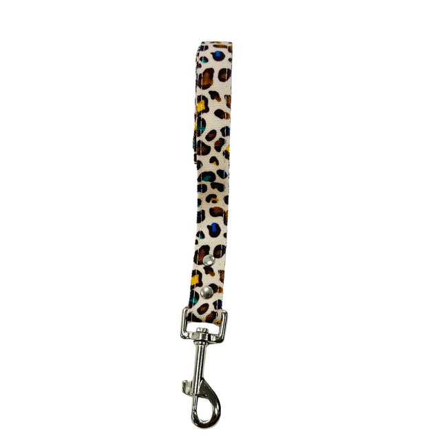 Animal Print Canvas Lead