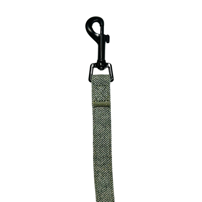 Luxury Tweed Lead in Sage Green