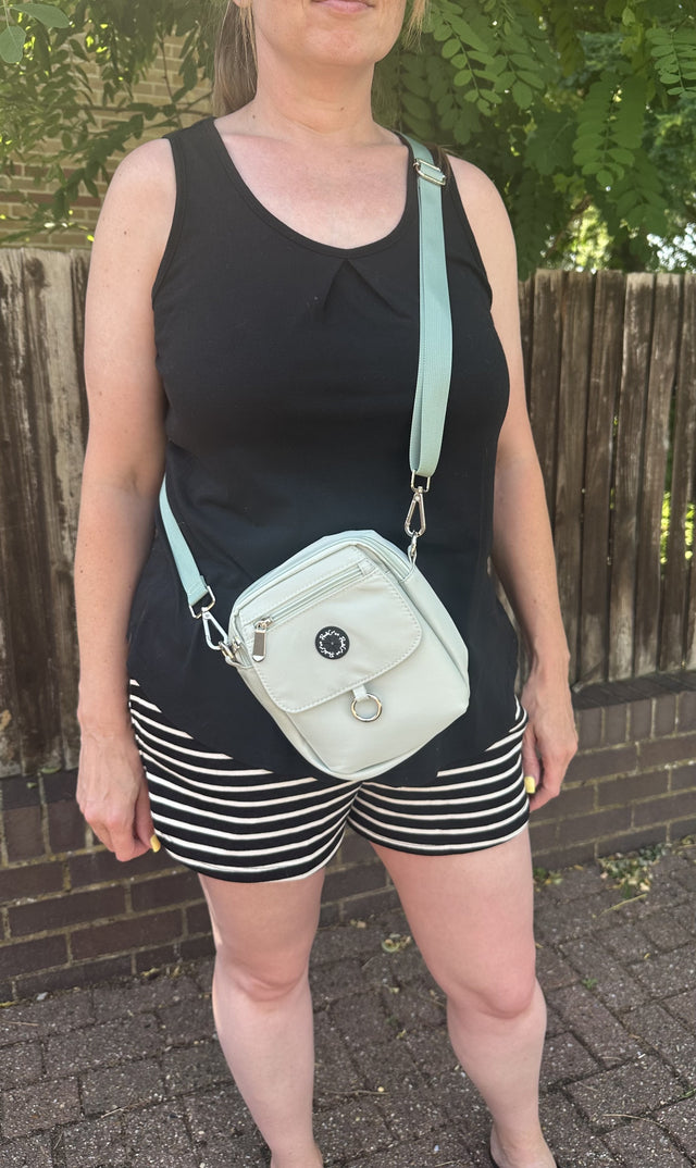 <h1>4 Brand New Summer Bag Colours</h1>