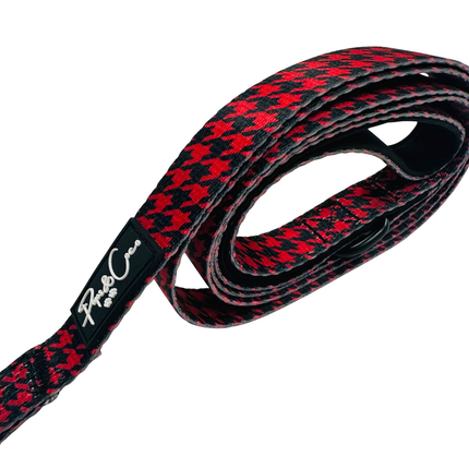 Red Houndstooth Lead