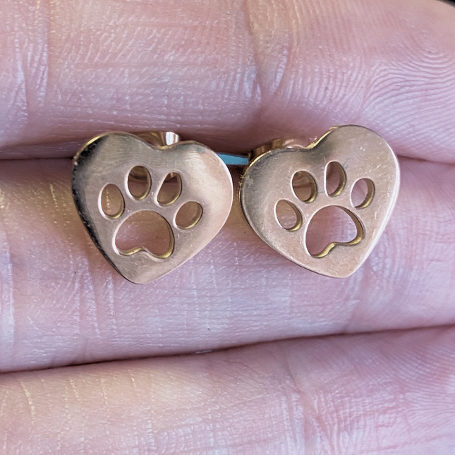 Paw Print in Heart Stud Earrings - Rose Gold